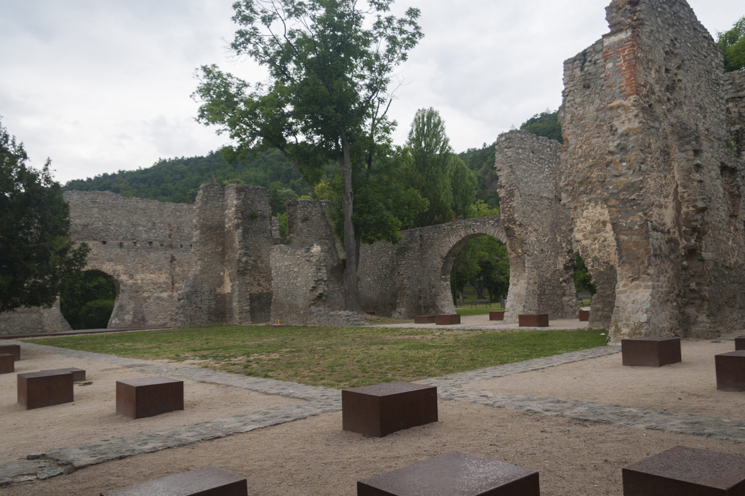 Ručevine Tettye